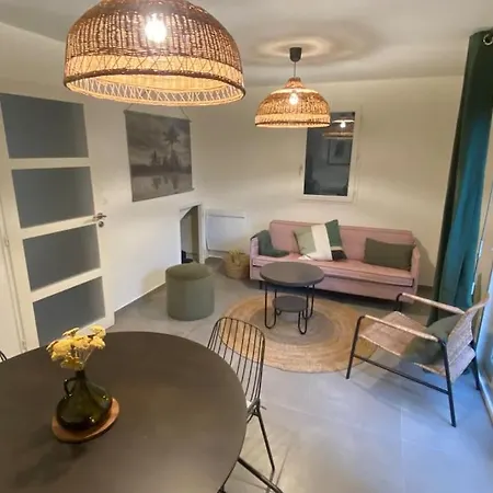 Nouveau ! Dans Arboree Pinwood *